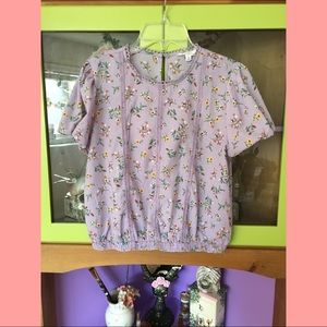 🌼floral top🌼